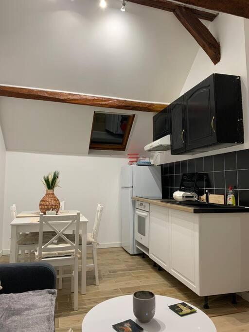 Appartement De Charme - 41M² Rosny-sur-Seine Dış mekan fotoğraf